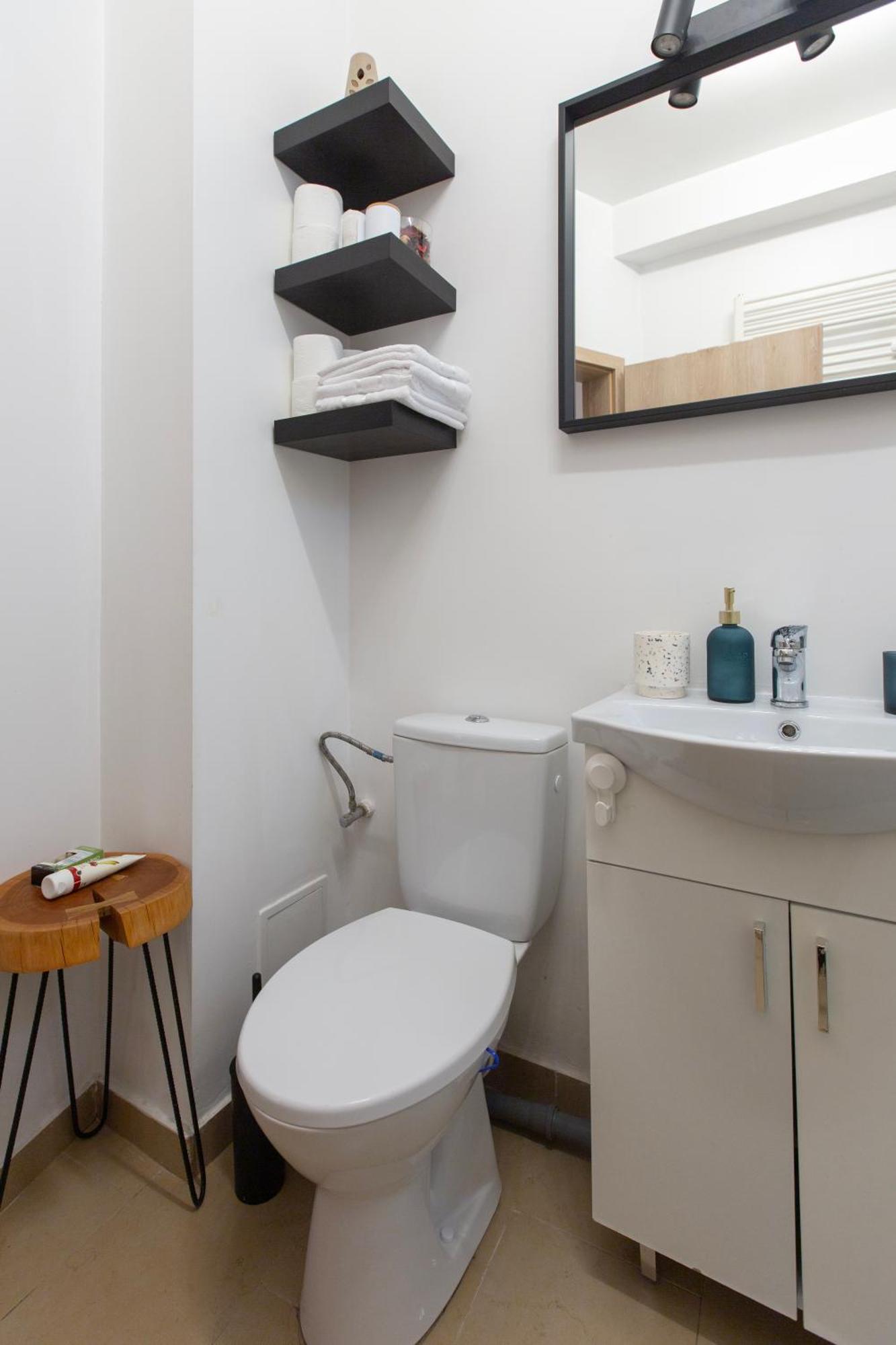 Ultracentral Hong Kong 3 Bdrm Apartment Бухарест Екстер'єр фото
